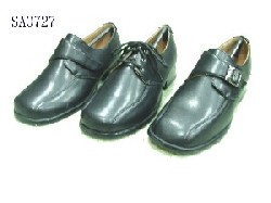 Man`s shoe-Leather shoe