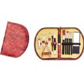 manicure set, pedicure set, clipper, nail file, scissors, tweezer,pusher, razor, (маникюрный набор, набор педикюра, Clipper, пилочка для ногтей, ножницы, пинцет, толкач, бритва)