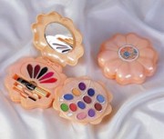 Make Up Kit (Макияж Kit)