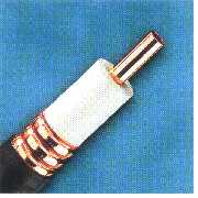 RF Coaxial Cable (Câble coaxial RF)