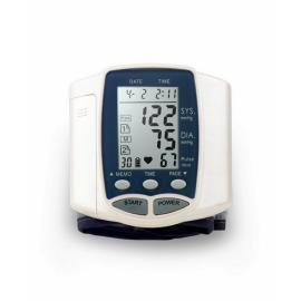 Blood Pressure Monitor (Монитора артериального давления)