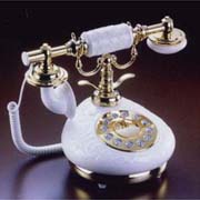 Porcelain Classic Telephone Model (Porcelaine Classic Téléphone Modèle)