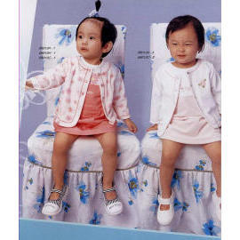 baby outwear,children`s wear,kid`s wear,garment, lingere, panties, slips. (Baby верхней одежды, детская одежда, носить детская, одежда, Колда, трусики, скользит.)