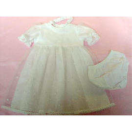 baby outwear,children`s wear,kid`s wear,garment, lingere, panties, slips. (Manteaux pour bébés, vêtements pour enfants, vêtements pour les enfants, le)