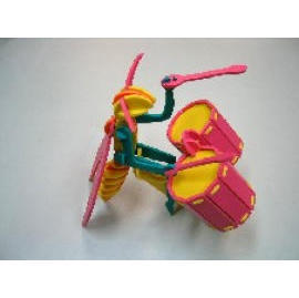 DIY 3D PUZZLES (DRUMMER BEE) (DIY 3D PUZZLES (DRUMMER BEE))