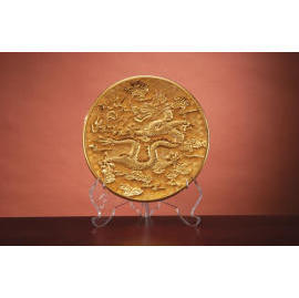 Extreme wealth and elegance-The gold-leaf round plate (Экстремальный богатство и элегантность-золото-листовой пластинки круглой)