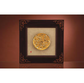 Extreme wealth and elegance-The gold-leaf round plate (Экстремальный богатство и элегантность-золото-листовой пластинки круглой)