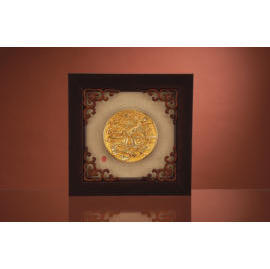 Extreme wealth and elegance-The gold-leaf round plate (Экстремальный богатство и элегантность-золото-листовой пластинки круглой)