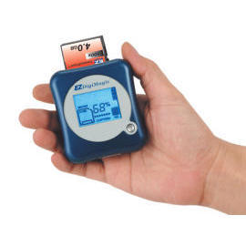 Palm-Sized Digital Photos Storage Device (Palm-Sized Fotos Digital Storage Device)