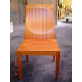 CHAIR (PRÉSIDENCE)