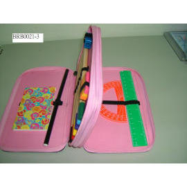 nylon pencil case w/stationery (étui à crayons en nylon w / papeterie)