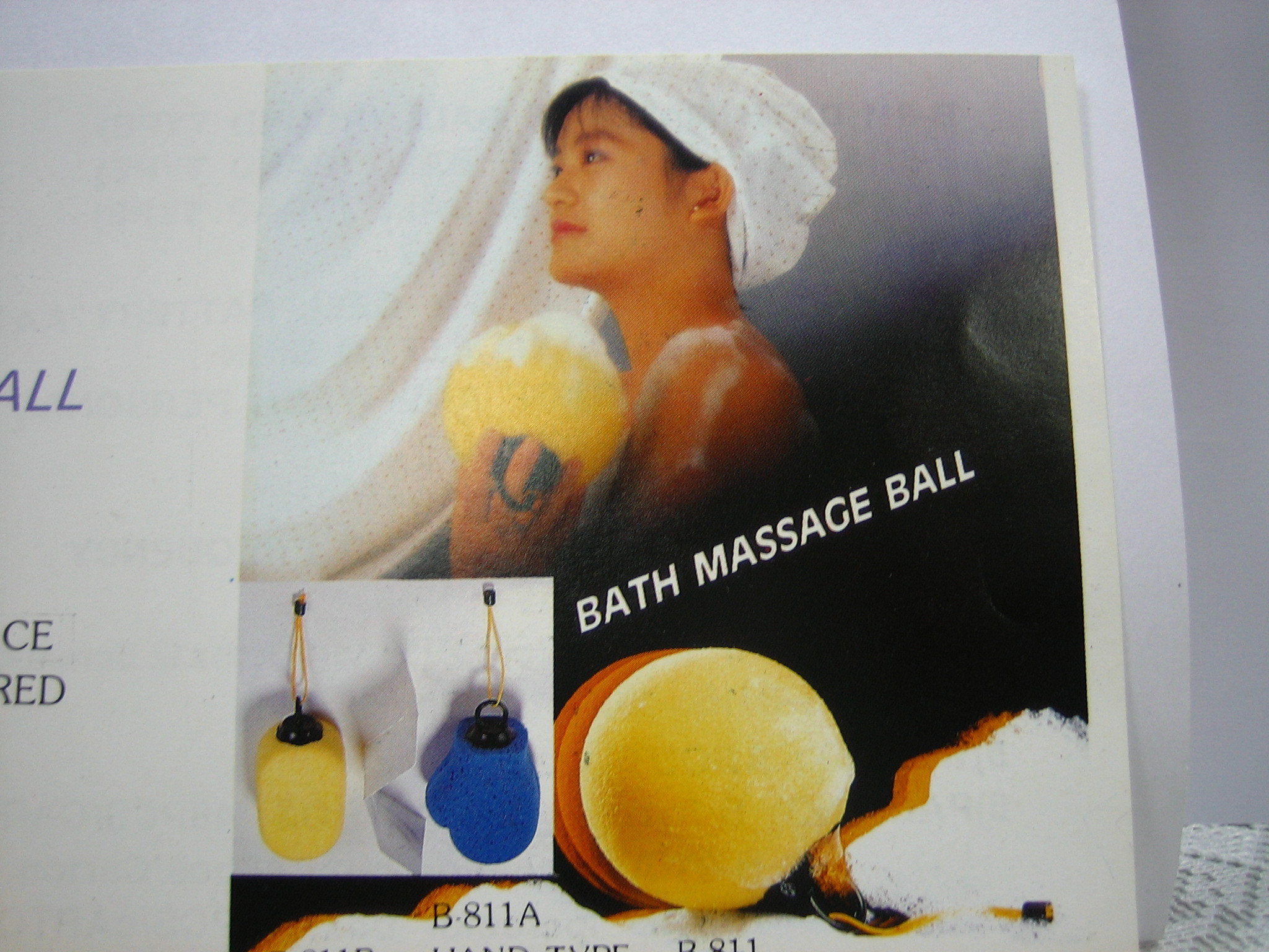 Bath massage ball