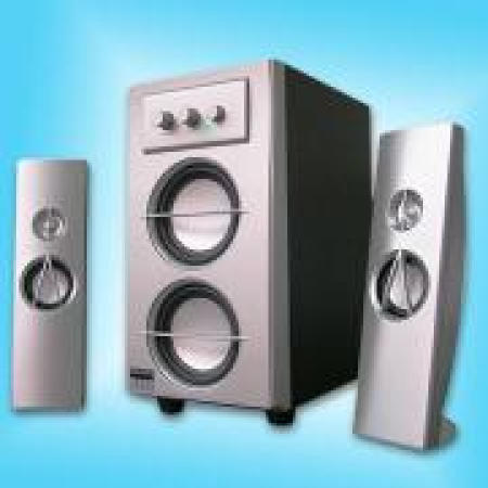 Compact 2.1 Multimedia Subwoofer Speaker System Playing CD, MD and MP3 (Compact 2.1 Multimedia Subwoofer Speaker System Lecture de CD, MD et MP3)