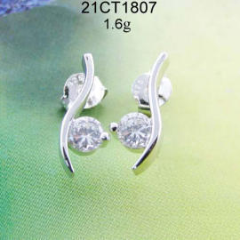 Earrings (Boucles d`oreilles)