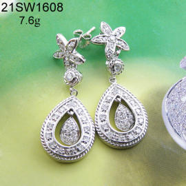 Earrings (Boucles d`oreilles)