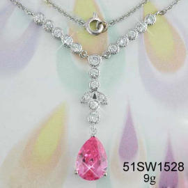 Necklace (Collier)