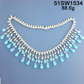 Necklace (Collier)