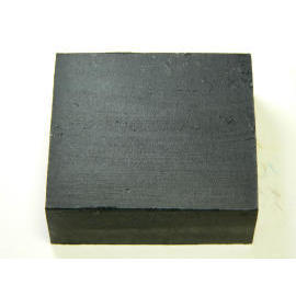 Soap with charcoal (Savon au charbon de bois)