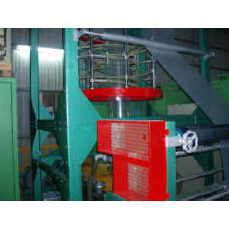 INFLATION TUBULAR FILM MAKING MACHINE (INFLATION MACHINE DE FABRICATION DE FILM TUBULAIRE)