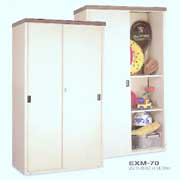 DIY Storage Cabinet (DIY Storage Cabinet)