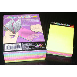 Magic Cube-- Repositionalbe self-adhesive notes. (Magic Cube - Repositionalbe notes auto-adhésif.)