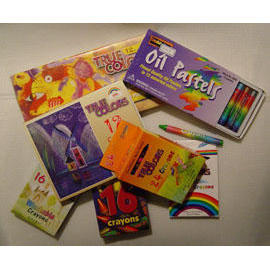 Crayon, Oil Pastel, Water Color Art Set. (Crayon, Oil Pastel, Water Color Art Set.)