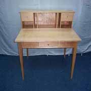 Wood desk (Wood desk)