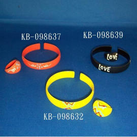 BRACELET & RING / KB-098632 und KB-098637 und KB-098639 (BRACELET & RING / KB-098632 und KB-098637 und KB-098639)