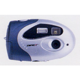 DIGITAL CAMERA