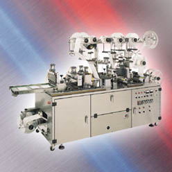 Wound Pad Cutting & Packing Machine (Wound Pad Cutting & Packing Machine)