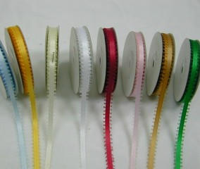 Everyday Ribbon (Everyday Ribbon)