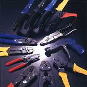 Crimping Tools, Cable Cutters & Other Applicators (Crimpwerkzeuge, Kabelschneider & Other Applikatoren)