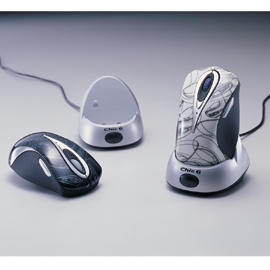 Enhanced 4-way Navigation Wireless Optical Mouse (Amélioration de navigation à 4 directions Wireless Optical Mouse)