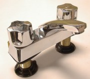 4`` LAVTORY FAUCET (4``LAVTORY ROBINET)