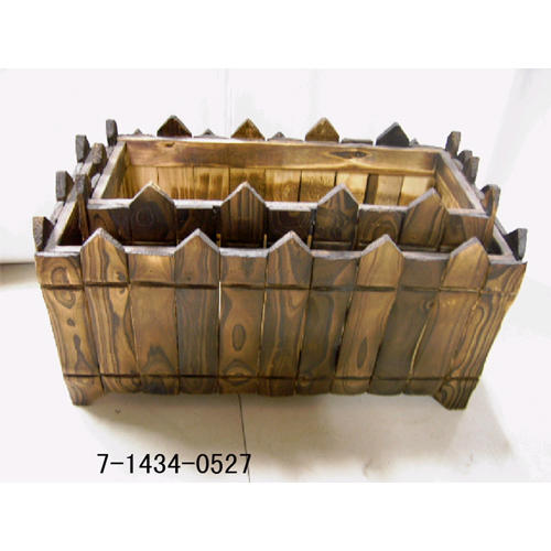 WOODEN PLANTER (WOODEN PLANTER)