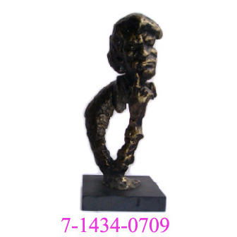 SILVER FIGURINE (SILVER FIGURINE)