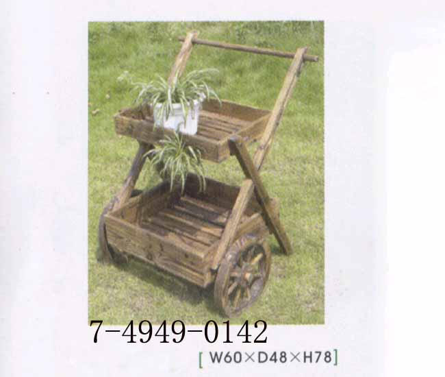 WOODEN FLOWER VEHICLE (VEHICULE DE FLEURS EN BOIS)