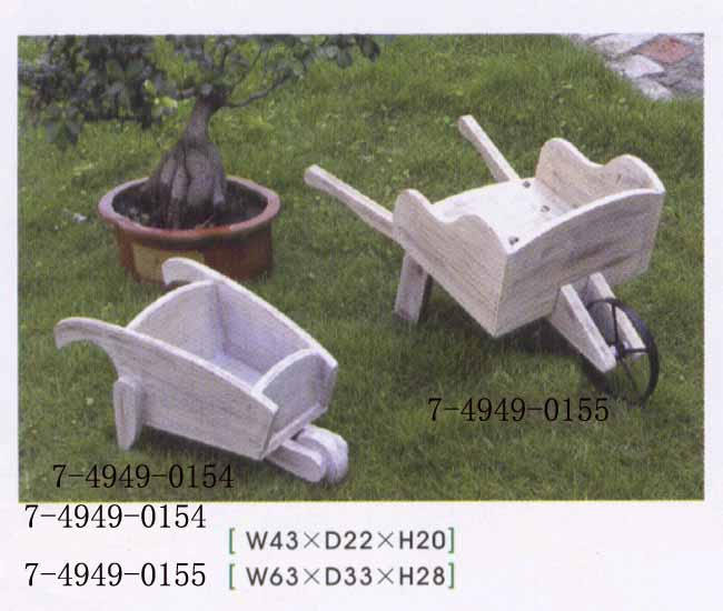 WOODEN FLOWER VEHICLE (WOODEN FLOWER VEHICLE)