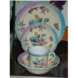 EARTHENWARE DINNER SET (EARTHENWARE DINNER SET)