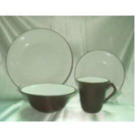 COLOR GLAZE DINNER SET (COULEUR GLAÇURE DINNER SET)