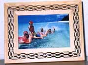 CYPRESS WOOD PHOTO FRAME (CYPRESS WOOD PHOTO FRAME)