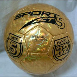 SEWING SOCCER BALL (COUTURE BALLON)