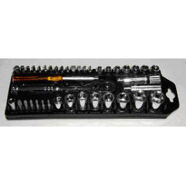 DR. RATCHET, SCEWDRIVER W.BITS & SOCKETS SET