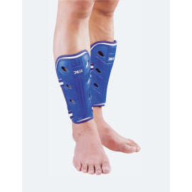 Shin Guard With Strap (Shin Guard Avec Strap)