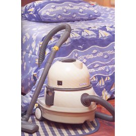 WET/DRY VACUUM CLEANER (WET / DRY VACUUM CLEANER)