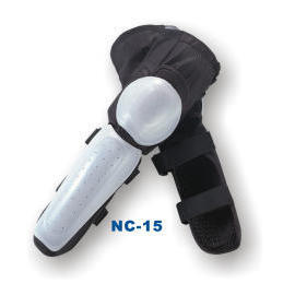 KNEE SHIN GUARDS (GENOU JAMBIRES)