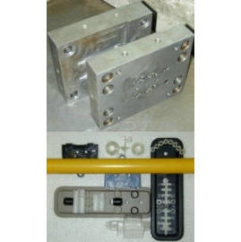 Plastic Injection Mold and Molded Parts OEM (Plastic Injection Mold et Pièces moulées OEM)