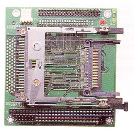 One Slot PCMCIA & One Slot Compact Flash to IDE (Один слот PCMCIA & одним слотом Comp t Flash для IDE)