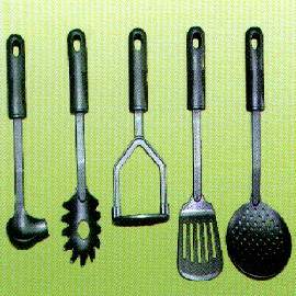 KITCHEN TOOLS (Кухонный инвентарь)