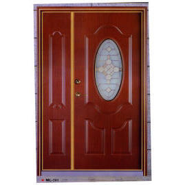 wooden doors with glasses (portes en bois avec des lunettes)